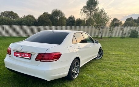 Mercedes-Benz E-Класс, 2013 год, 1 550 000 рублей, 14 фотография