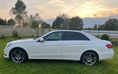 Mercedes-Benz E-Класс, 2013 год, 1 550 000 рублей, 30 фотография