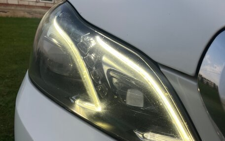 Mercedes-Benz E-Класс, 2013 год, 1 550 000 рублей, 33 фотография