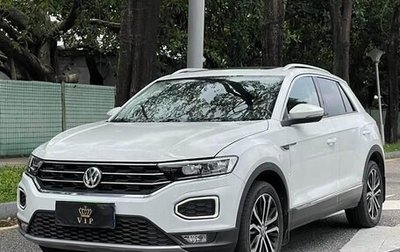 Volkswagen T-Roc I, 2020 год, 2 250 000 рублей, 1 фотография