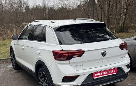 Volkswagen T-Roc I, 2020 год, 2 250 000 рублей, 7 фотография