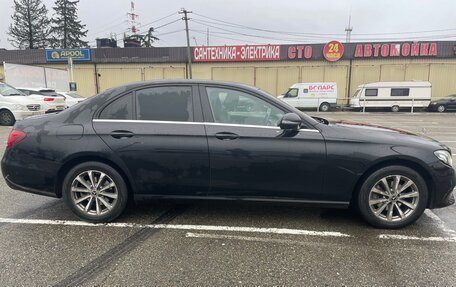 Mercedes-Benz E-Класс, 2018 год, 2 200 000 рублей, 6 фотография