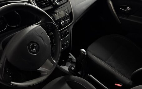 Renault Sandero II рестайлинг, 2017 год, 1 050 000 рублей, 6 фотография