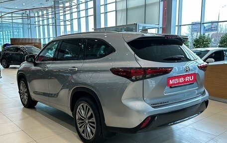 Toyota Highlander, 2025 год, 6 190 000 рублей, 3 фотография