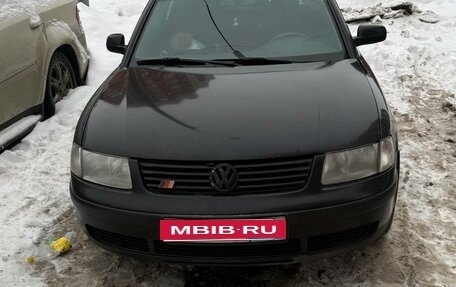 Volkswagen Passat B5+ рестайлинг, 1998 год, 300 000 рублей, 1 фотография