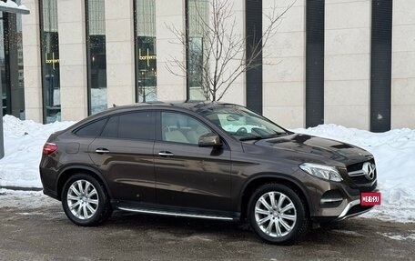 Mercedes-Benz GLE, 2015 год, 4 500 000 рублей, 1 фотография