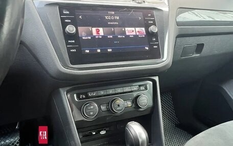 Volkswagen Tiguan II, 2017 год, 2 350 000 рублей, 10 фотография