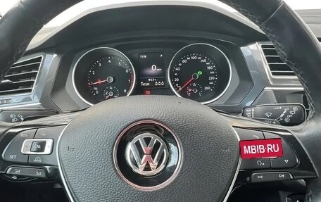 Volkswagen Tiguan II, 2017 год, 2 350 000 рублей, 14 фотография