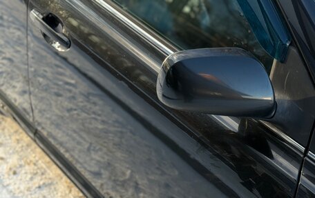 Toyota Avensis III рестайлинг, 2005 год, 700 000 рублей, 23 фотография