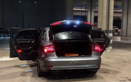 Audi A3, 2018 год, 2 600 000 рублей, 9 фотография