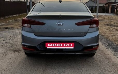 Hyundai Elantra VI рестайлинг, 2019 год, 1 500 000 рублей, 4 фотография