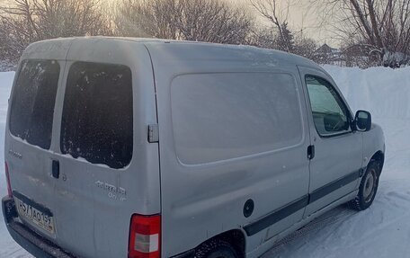Peugeot Partner II рестайлинг 2, 2011 год, 400 000 рублей, 5 фотография