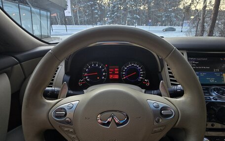 Infiniti FX II, 2010 год, 1 700 000 рублей, 11 фотография