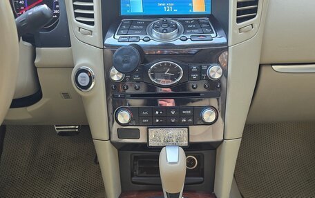 Infiniti FX II, 2010 год, 1 700 000 рублей, 14 фотография