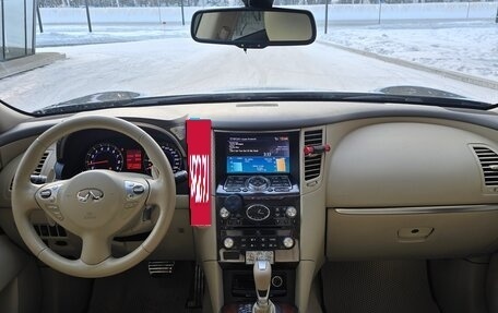 Infiniti FX II, 2010 год, 1 700 000 рублей, 13 фотография