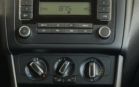 Volkswagen Polo VI (EU Market), 2011 год, 850 000 рублей, 7 фотография