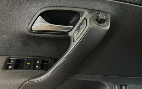 Volkswagen Polo VI (EU Market), 2011 год, 850 000 рублей, 10 фотография