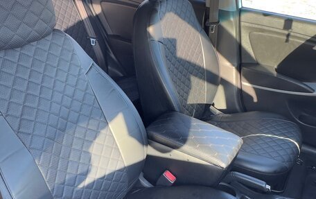 Hyundai Solaris II рестайлинг, 2013 год, 795 000 рублей, 9 фотография