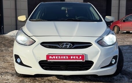 Hyundai Solaris II рестайлинг, 2013 год, 795 000 рублей, 5 фотография