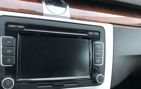 Volkswagen Passat B7, 2011 год, 1 350 000 рублей, 14 фотография