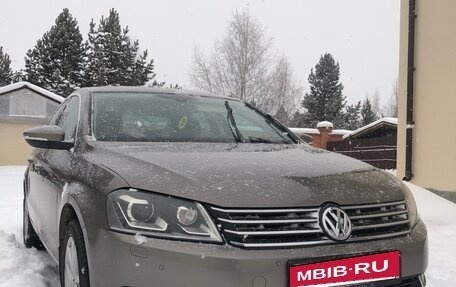 Volkswagen Passat B7, 2011 год, 1 350 000 рублей, 5 фотография