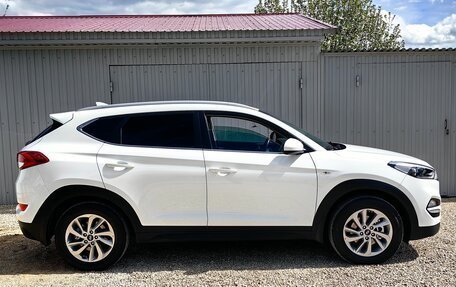 Hyundai Tucson III, 2018 год, 2 290 000 рублей, 13 фотография