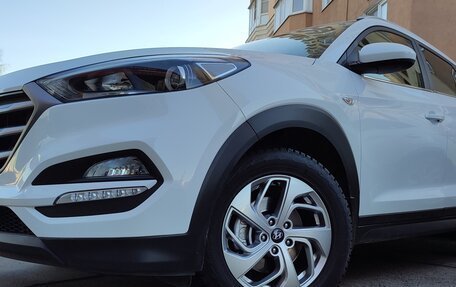 Hyundai Tucson III, 2018 год, 2 290 000 рублей, 19 фотография