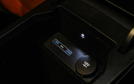 Jaguar E-Pace, 2018 год, 2 750 000 рублей, 17 фотография