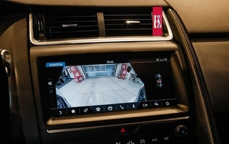 Jaguar E-Pace, 2018 год, 2 750 000 рублей, 21 фотография