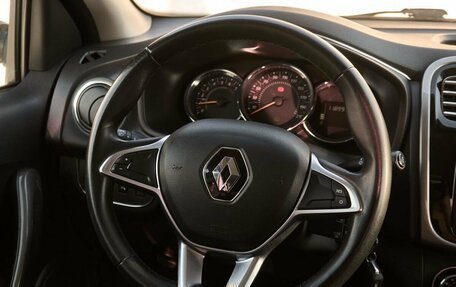 Renault Logan II, 2018 год, 1 048 000 рублей, 13 фотография