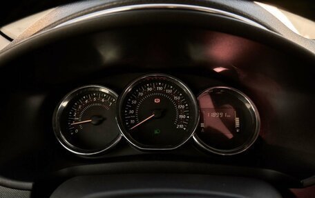 Renault Logan II, 2018 год, 1 048 000 рублей, 14 фотография