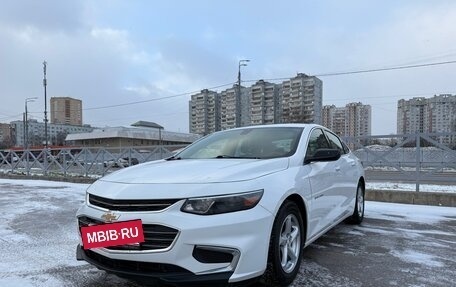Chevrolet Malibu IX, 2018 год, 925 000 рублей, 9 фотография