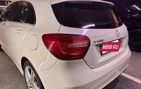 Mercedes-Benz A-Класс, 2015 год, 1 470 000 рублей, 7 фотография