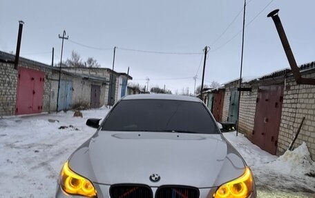 BMW 5 серия, 2004 год, 840 000 рублей, 2 фотография