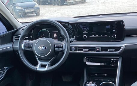 KIA K5, 2020 год, 1 875 000 рублей, 16 фотография