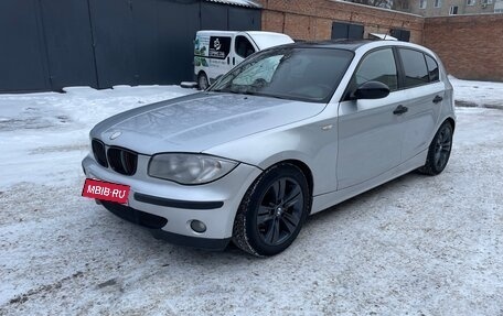 BMW 1 серия, 2004 год, 550 000 рублей, 3 фотография