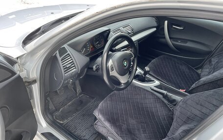 BMW 1 серия, 2004 год, 550 000 рублей, 6 фотография