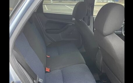 Ford Focus II рестайлинг, 2005 год, 530 000 рублей, 22 фотография