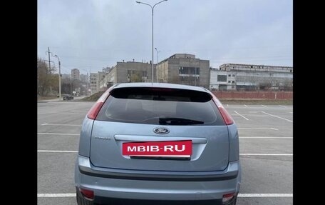 Ford Focus II рестайлинг, 2005 год, 530 000 рублей, 19 фотография