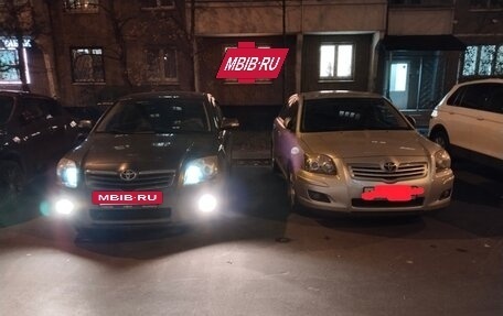 Toyota Avensis III рестайлинг, 2007 год, 800 000 рублей, 4 фотография