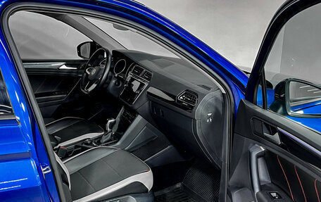 Volkswagen Tiguan II, 2021 год, 3 270 000 рублей, 11 фотография