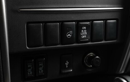 Mitsubishi L200 IV рестайлинг, 2019 год, 2 349 000 рублей, 14 фотография