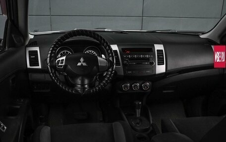 Mitsubishi Outlander III рестайлинг 3, 2010 год, 1 149 000 рублей, 6 фотография