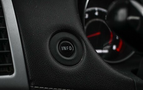 Mitsubishi Outlander III рестайлинг 3, 2010 год, 1 149 000 рублей, 12 фотография