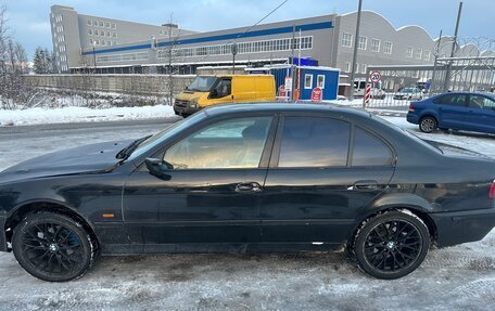 BMW 5 серия, 1998 год, 260 000 рублей, 1 фотография