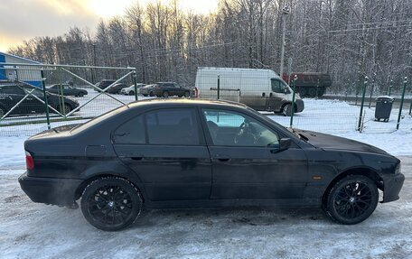 BMW 5 серия, 1998 год, 260 000 рублей, 2 фотография