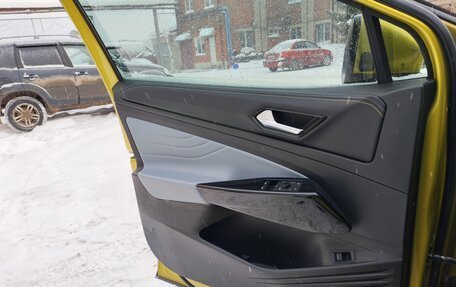 Volkswagen ID.4, 2021 год, 2 500 000 рублей, 14 фотография