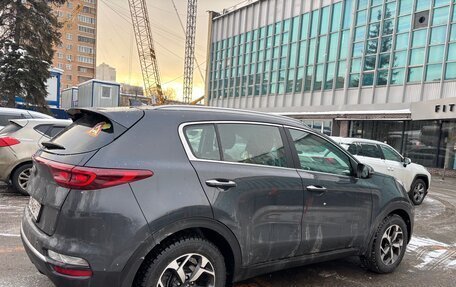 KIA Sportage IV рестайлинг, 2022 год, 2 990 000 рублей, 4 фотография