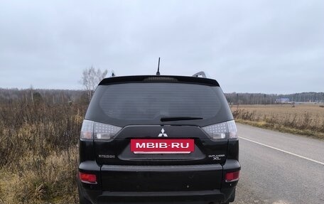Mitsubishi Outlander III рестайлинг 3, 2009 год, 750 000 рублей, 7 фотография