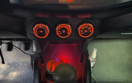 Mitsubishi Outlander III рестайлинг 3, 2009 год, 750 000 рублей, 11 фотография